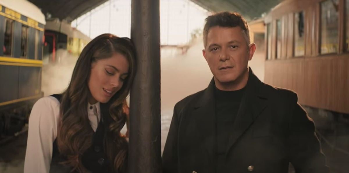Alejandro Sanz y Tini Stoessel