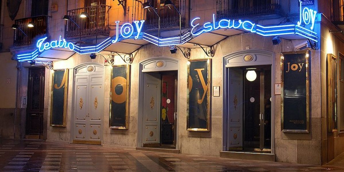 Joy Eslava desmiente su cierre