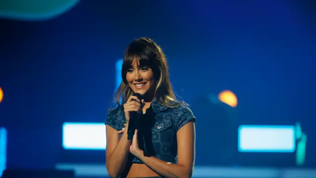 Aitana durante una actuación