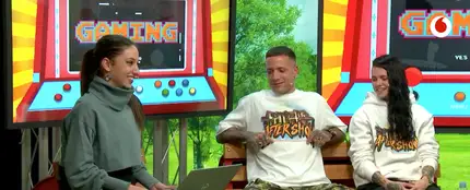 Anier, Shaolin Monkey y Maya Pixelskaya Anier, Shaolin Monkey y Maya Pixelskaya