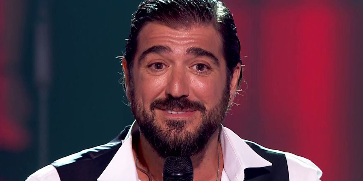 Antonio Orozco acaricia el corazón a todos en 'La Voz'