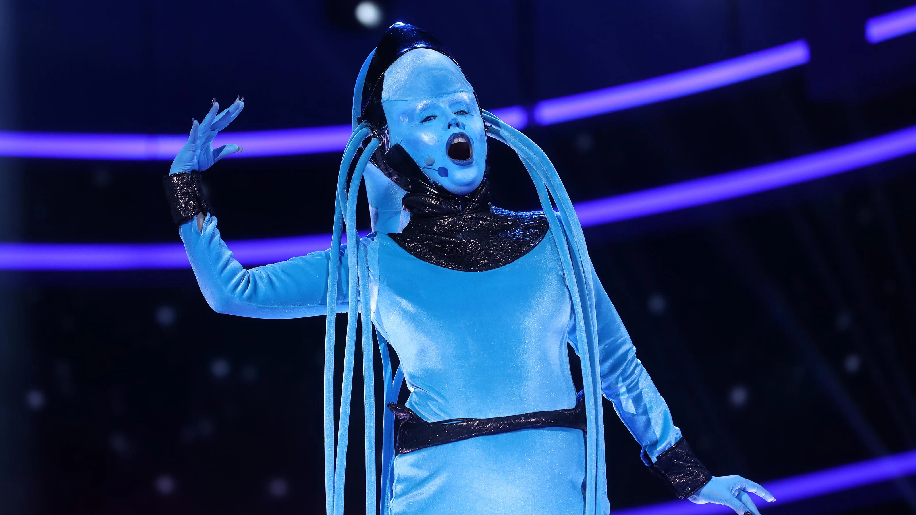 Cristina Ramos presume de voz extraterrestre como Diva Plavalaguna en ‘The diva dance’