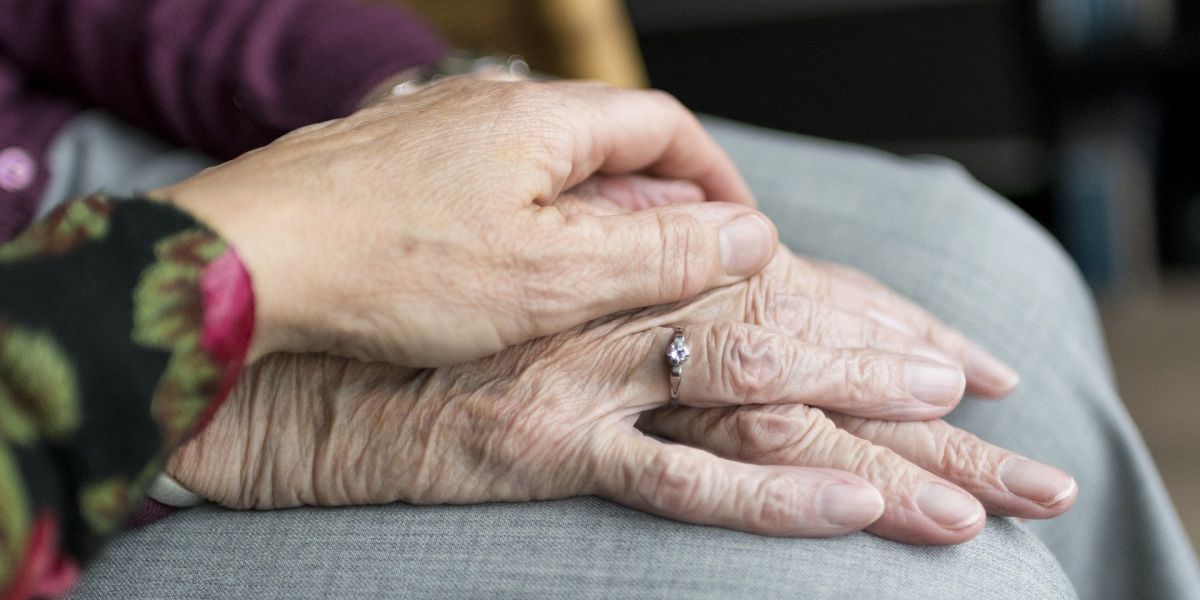 Pareja de ancianos