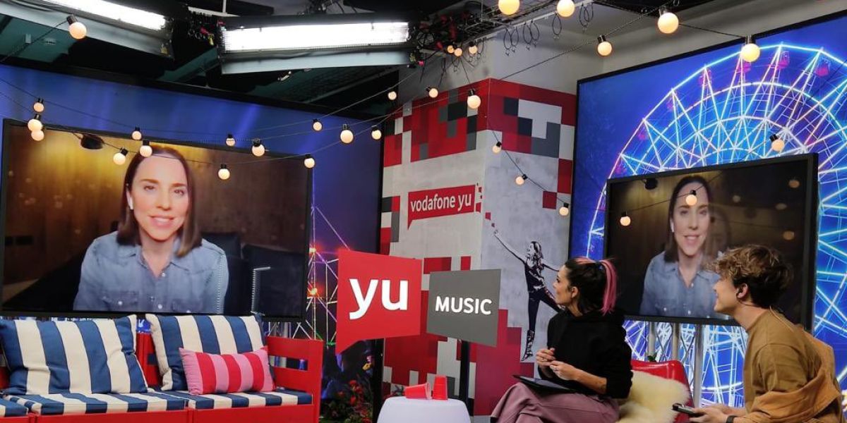 Melanie C en 'yu Music', con Lorena Castell y Carlos Marco