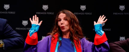 La actriz Victoria Abril al recibir el Premio Feroz de Honor de 2021 La actriz Victoria Abril al recibir el Premio Feroz de Honor de 2021