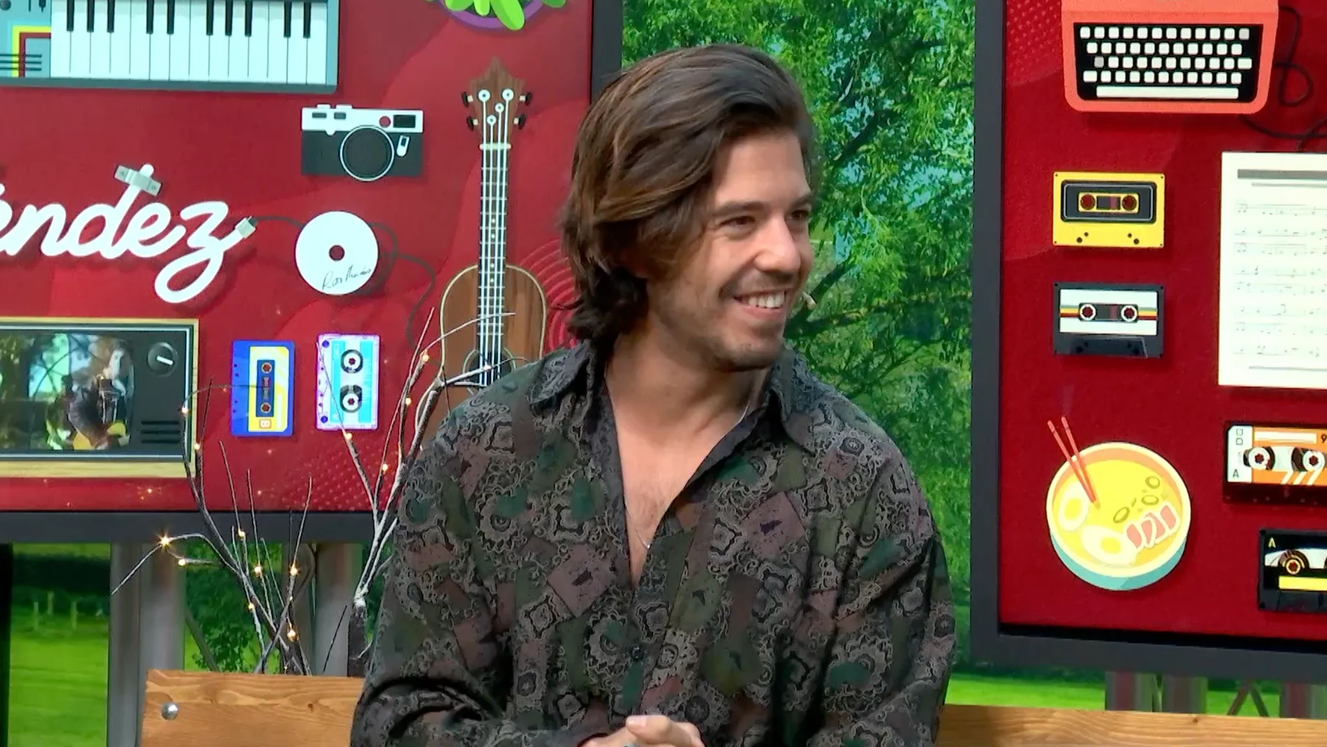 Roi Méndez en yu Roi Méndez en yu