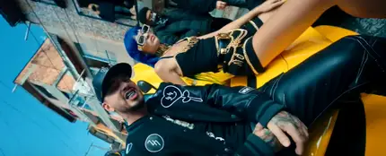 J Balvin en el vídeo de Ma' G J Balvin en el vídeo de Ma' G