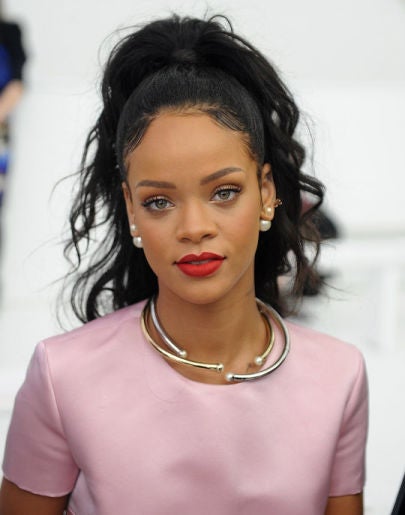 Rihanna adquiere una nueva mansión de 11 millones de dólares Rihanna adquiere una nueva mansión de 11 millones de dólares