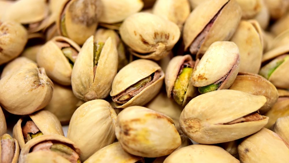 El truco para abrir los pistachos sin dejarte los dientes
