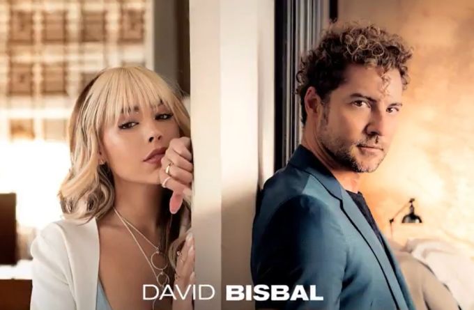 David Bisbal y Danna Paola presentan 'Vuelve, vuelve' David Bisbal y Danna Paola presentan 'Vuelve, vuelve'