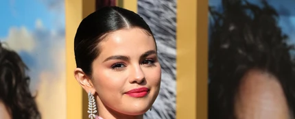 Selena Gomez cambia de imagen Selena Gomez cambia de imagen