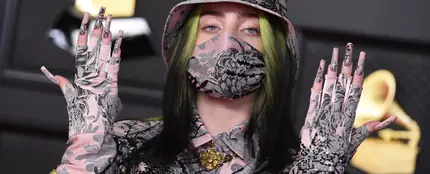 Billie Eilish enseña el tatuaje que dijo que nunca veríamos Billie Eilish enseña el tatuaje que dijo que nunca veríamos