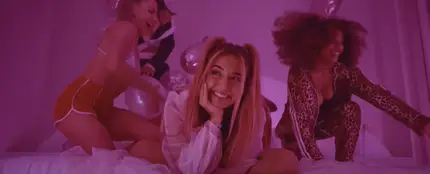 Cuándo y dónde se grabó el video de 'Spice Girls', la canción de Lola Indigo y sus amigas Cuándo y dónde se grabó el video de 'Spice Girls', la canción de Lola Indigo y sus amigas