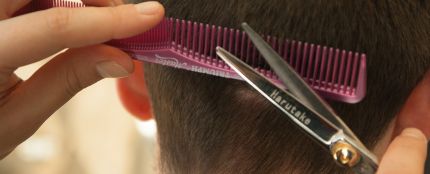 Crea un corte de pelo antiCovid (y proconfinamiento) para que su hijo no salga de casa