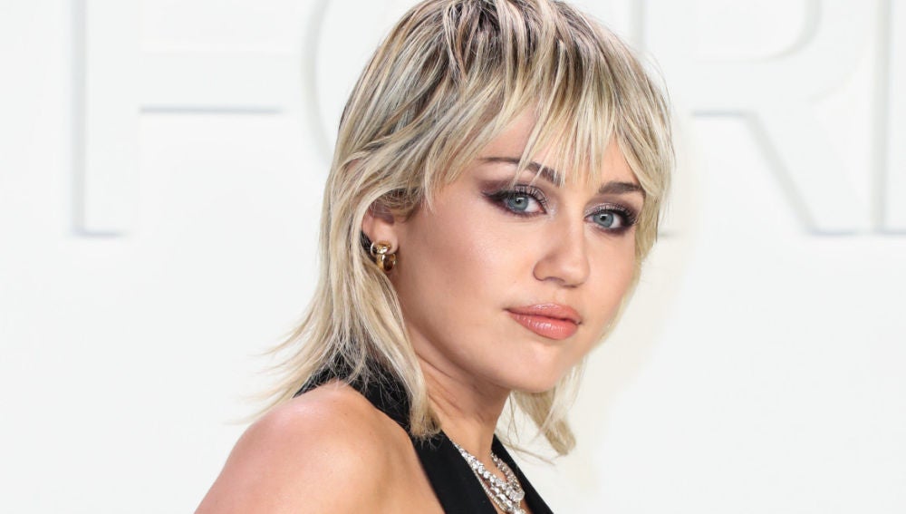El sensual baile en tanga con el que Miley Cyrus ha calentado la red