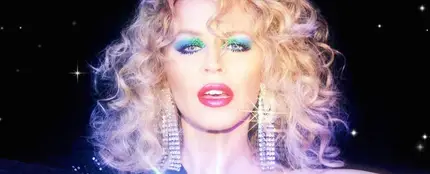 Kylie Minogue versiona Marry The Night Kylie Minogue versiona Marry The Night