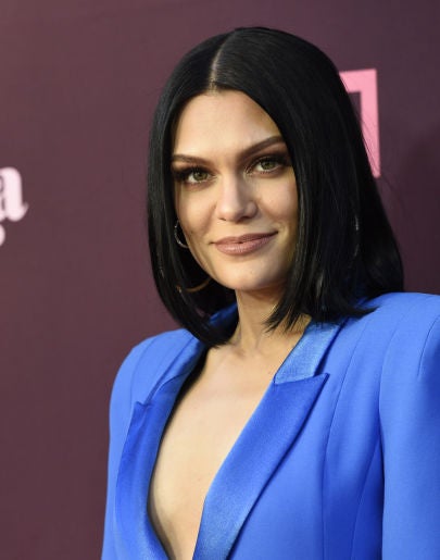 Jessie J revela que sufre una enfermedad en la garganta: "Siento dolor todos los días" Jessie J revela que sufre una enfermedad en la garganta: "Siento dolor todos los días"