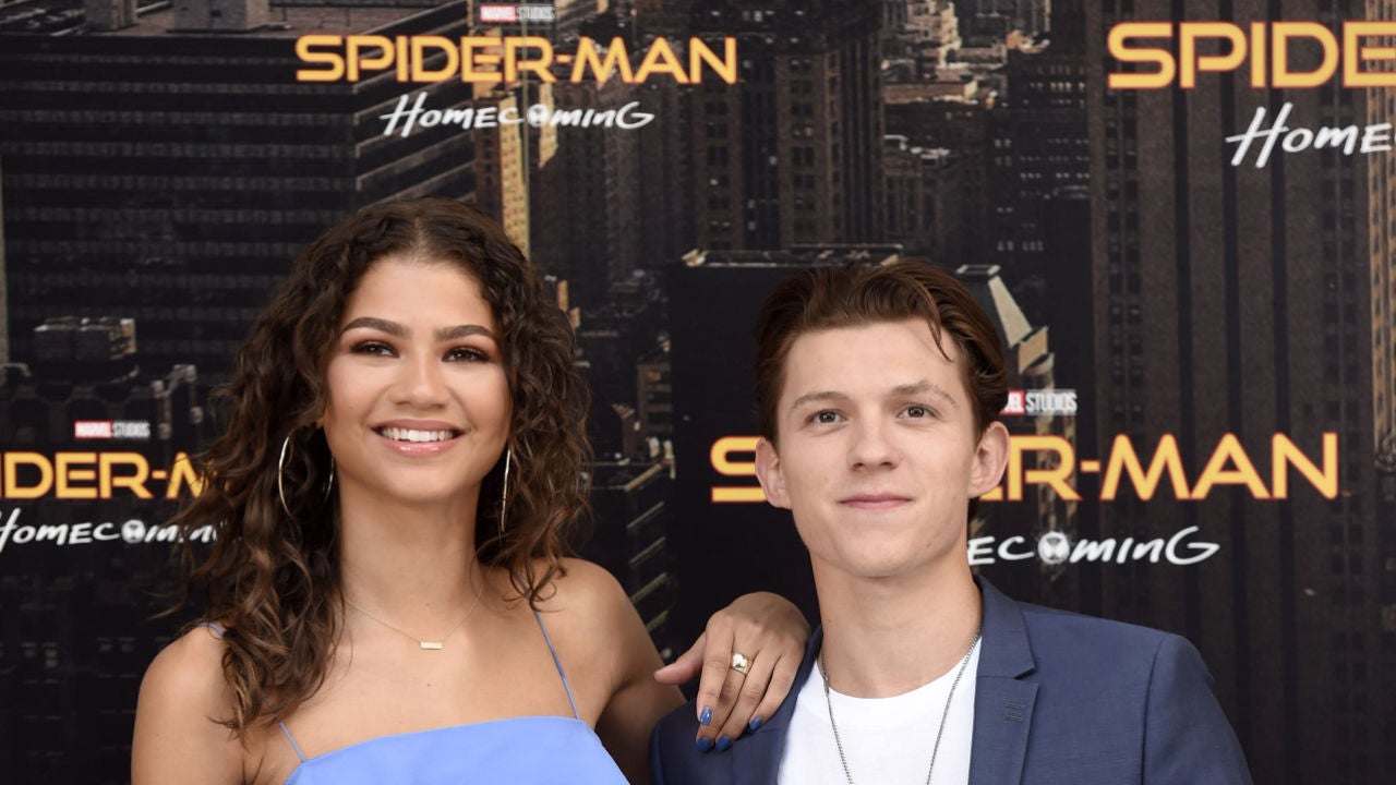 La foto del beso de Tom Holland y Zendaya con el que confirman su