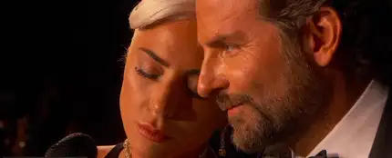 Lady Gaga y Bradley Cooper cantando Shallow Lady Gaga y Bradley Cooper cantando Shallow
