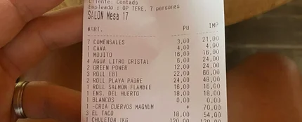 Un empresario deja más de 4.000 euros de propina en un restaurante de Marbella Un empresario deja más de 4.000 euros de propina en un restaurante de Marbella