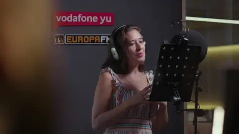 Victoria Martín se implica como nadie en la promoción de la nueva temporada de 'yu, No te pierdas nada' Victoria Martín se implica como nadie en la promoción de la nueva temporada de 'yu, No te pierdas nada'