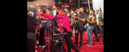 Conor McGregor y Machine Gun Kelly, a punto de llegar a las manos en los MTV VMA's: &iquest;qu&eacute; pas&oacute; realmente?