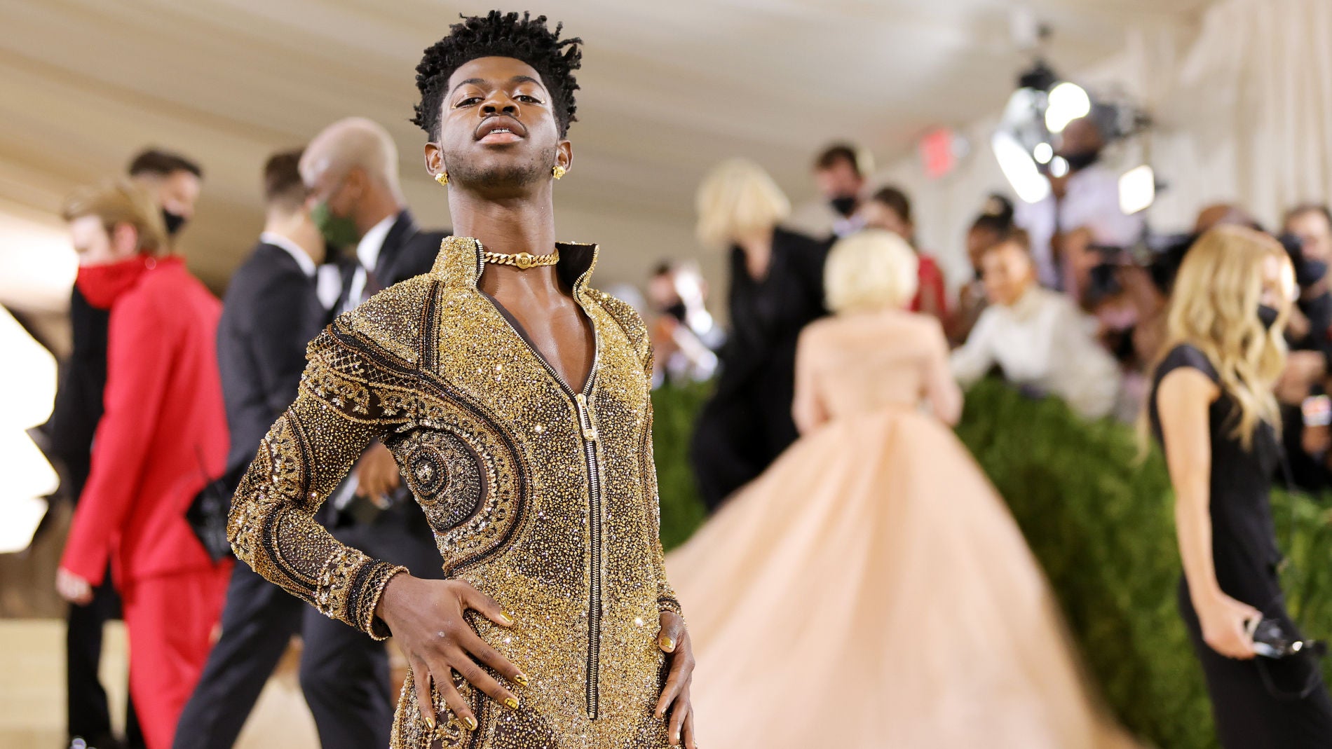 Otra imagen de Lil Nas X en la MET Gala 2021