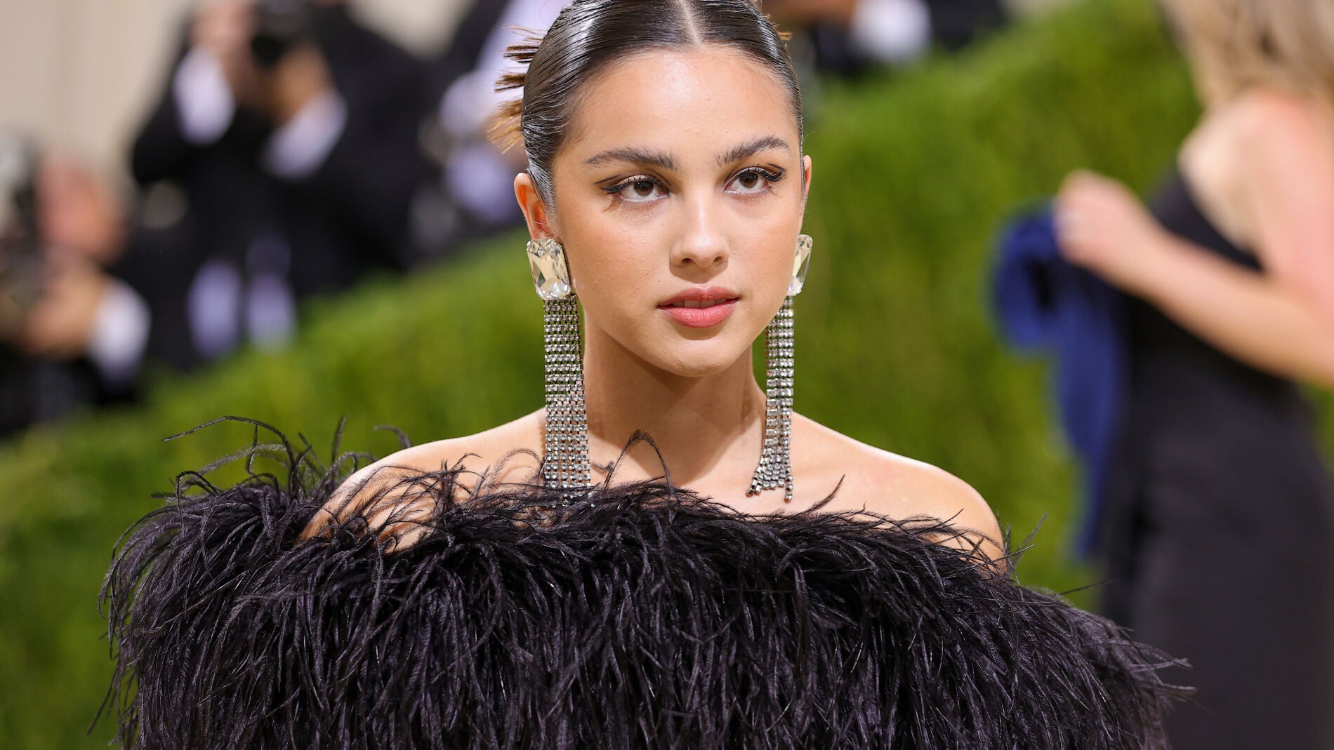 Otra imagen de Olivia Rodrigo en la MET Gala 2021