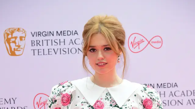 Aimee Lou Wood habla de la enfermedad que 'Sex Education' le ayudó a superar