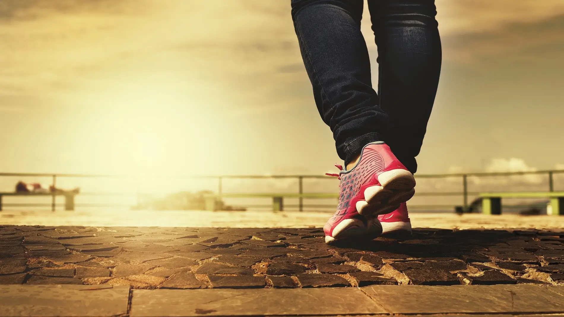 Guía para adelgazar caminando: a qué velocidad, cuánto tiempo cada día y cuántos días a la semana