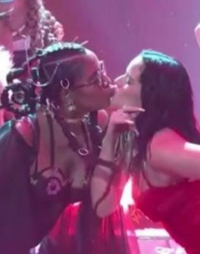La espectacular actuación de Rosalía y Tokischa en los premios Billboard Latinos 2021 La espectacular actuación de Rosalía y Tokischa en los premios Billboard Latinos 2021