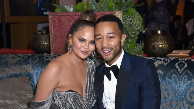 Chrissy Teigen y John Legend