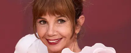 Victoria Abril: sus dos hijos, su exmarido futbolista, su drama familiar y el origen de su apellido Victoria Abril: sus dos hijos, su exmarido futbolista, su drama familiar y el origen de su apellido