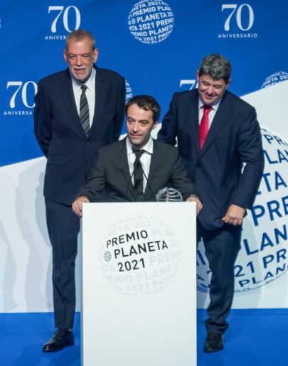 Jorge Díaz, Agustín Martínez y Antonio Mercero, los tres escritores tras el seudónimo Carmen Mola. Jorge Díaz, Agustín Martínez y Antonio Mercero, los tres escritores tras el seudónimo Carmen Mola.