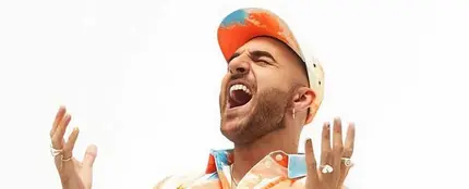 Nil Moliner invita a emocionarse con su nuevo disco 'Un secreto al que gritar' Nil Moliner invita a emocionarse con su nuevo disco 'Un secreto al que gritar'