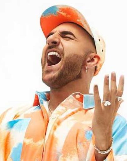 Nil Moliner invita a emocionarse con su nuevo disco 'Un secreto al que gritar' Nil Moliner invita a emocionarse con su nuevo disco 'Un secreto al que gritar'