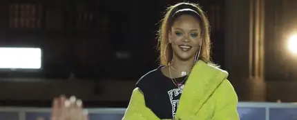 Rihanna vuelve para relanzar sus discos Rihanna vuelve para relanzar sus discos