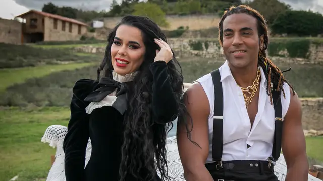 Beatriz Luengo y Yotuel Romero se casan por sorpresa por segunda vez