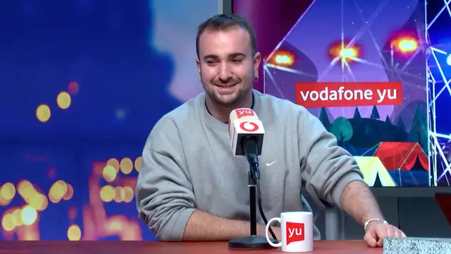Zzoilo canta 'Mon Amour' en directo en 'yu Music'