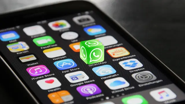WhatsApp indicará en una pestaña quién ha reaccionado a un mensaje