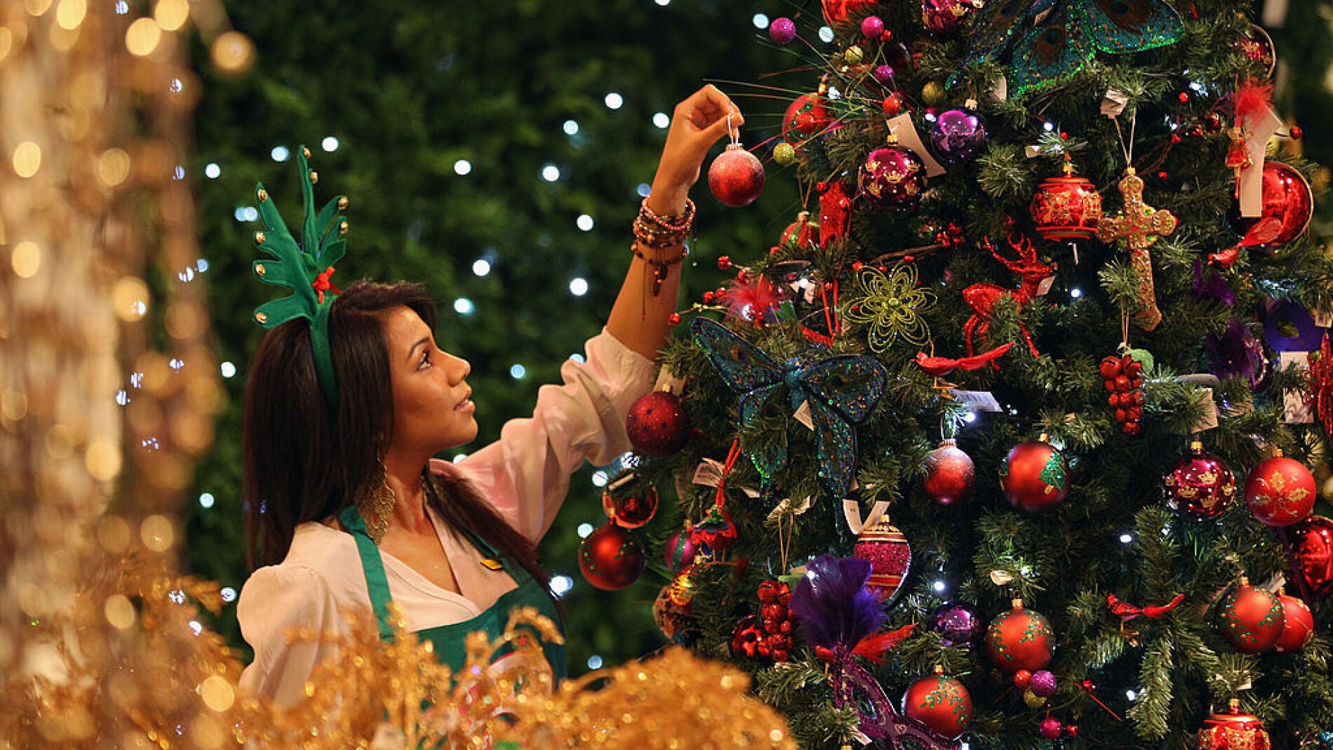 ¿Por Qué Ponemos El árbol De Navidad? Este Es Su Origen | Europa FM