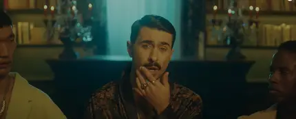 Rayden en el videoclip de 'Calle de la Llorería' Rayden en el videoclip de 'Calle de la Llorería'