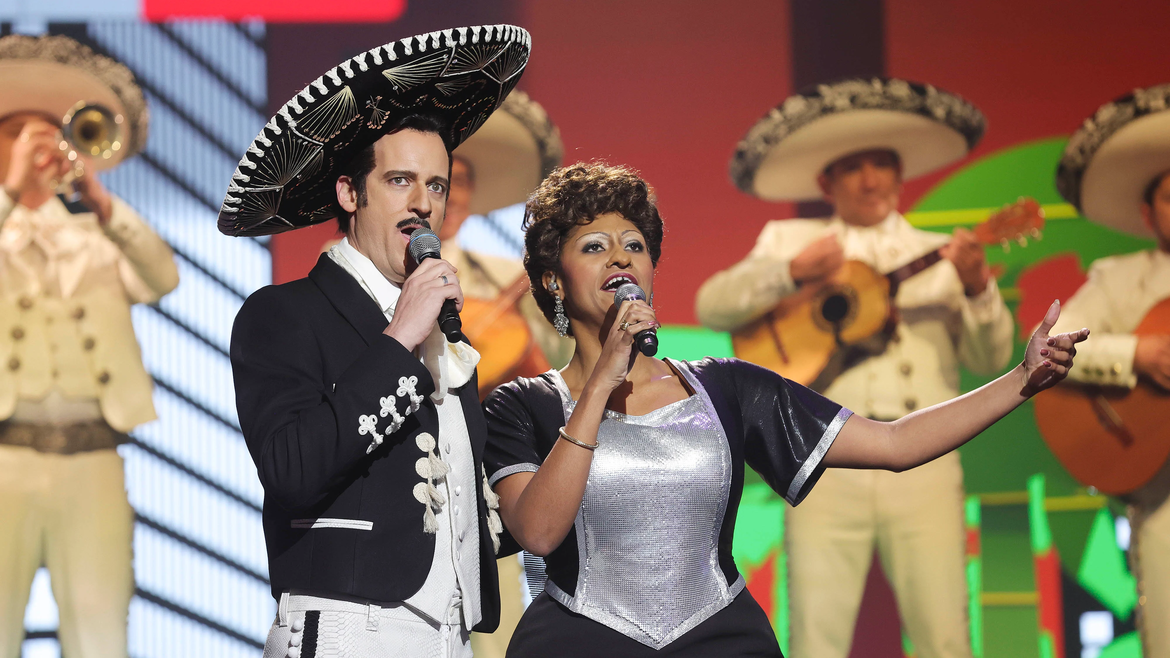 Nia Correia y Edu Soto son ‘El rey’ como Celia Cruz y Vicente Fernández 