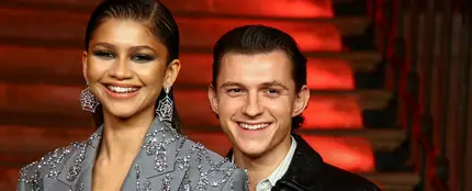 Zendaya junto a Tom Holland Zendaya junto a Tom Holland