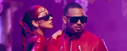 Christina Aguilera y Ozuna se unen en 'Santo' Christina Aguilera y Ozuna se unen en 'Santo'