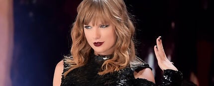 La cantante Taylor Swift en concierto