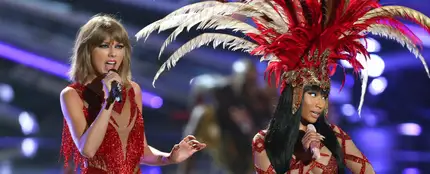 Taylor Swift y Nicki Minaj Taylor Swift y Nicki Minaj