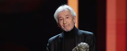 José Sacristán convierte su discurso de agradecimiento en los Goya en una emocionante escena teatral José Sacristán convierte su discurso de agradecimiento en los Goya en una emocionante escena teatral