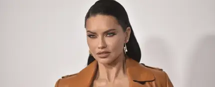 La original manera en la que Adriana Lima ha anunciado su tercer embarazo La original manera en la que Adriana Lima ha anunciado su tercer embarazo