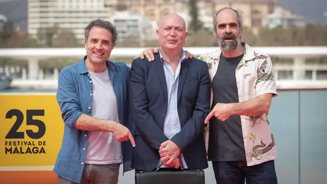 Joaquín González junto a Daniel Guzmán y Luis Tosar en la presentación de 'Canallas'